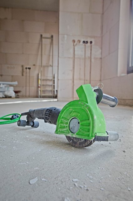 Штроборез Eibenstock EMF 125.2