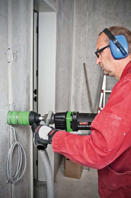 Алмазная дрель Eibenstock ESD 1801 с микроударом